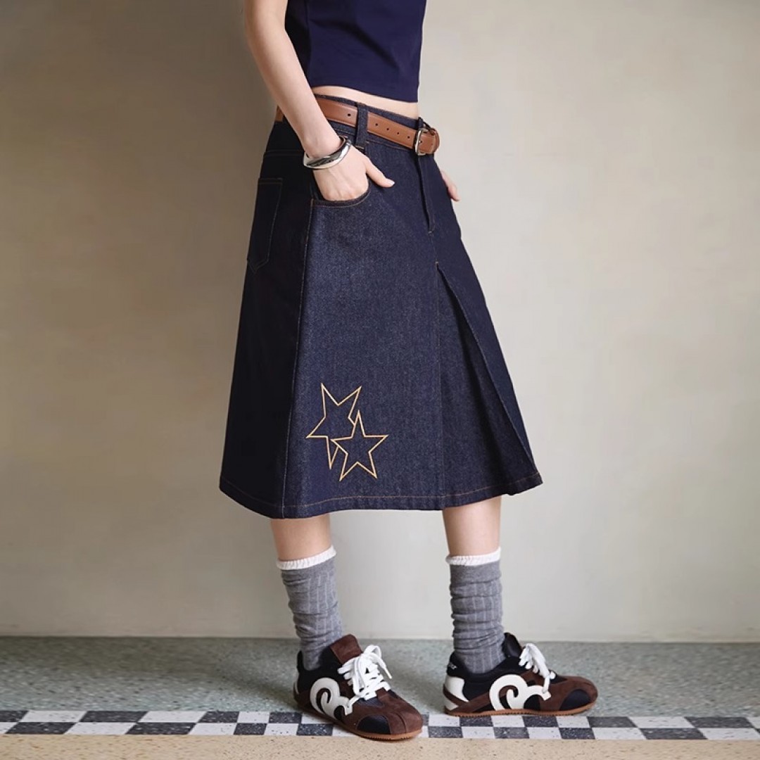 Beaster Asymmetric Knit